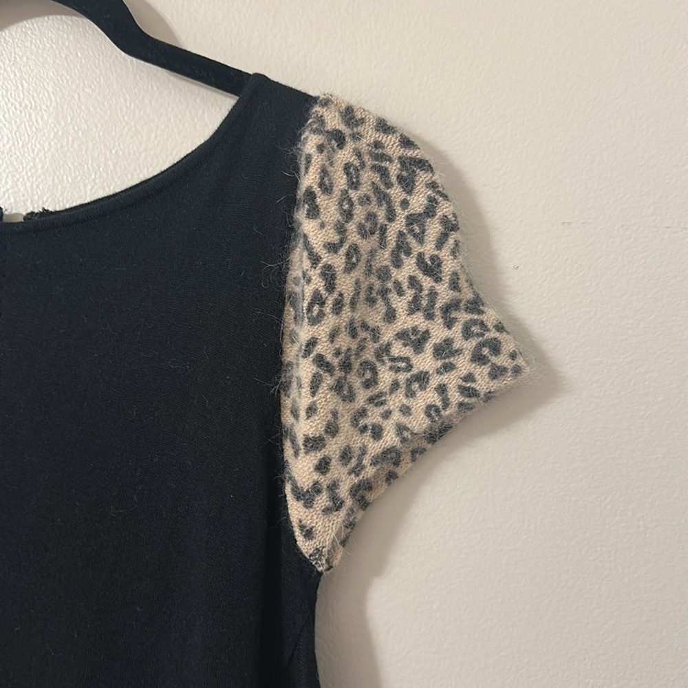 Anthropologie Leifsdottir Short Sleeve Black & Animal Print Sweater Size XS NWT - Picture 4 of 9